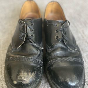 Classic Dr Martins. Size 9